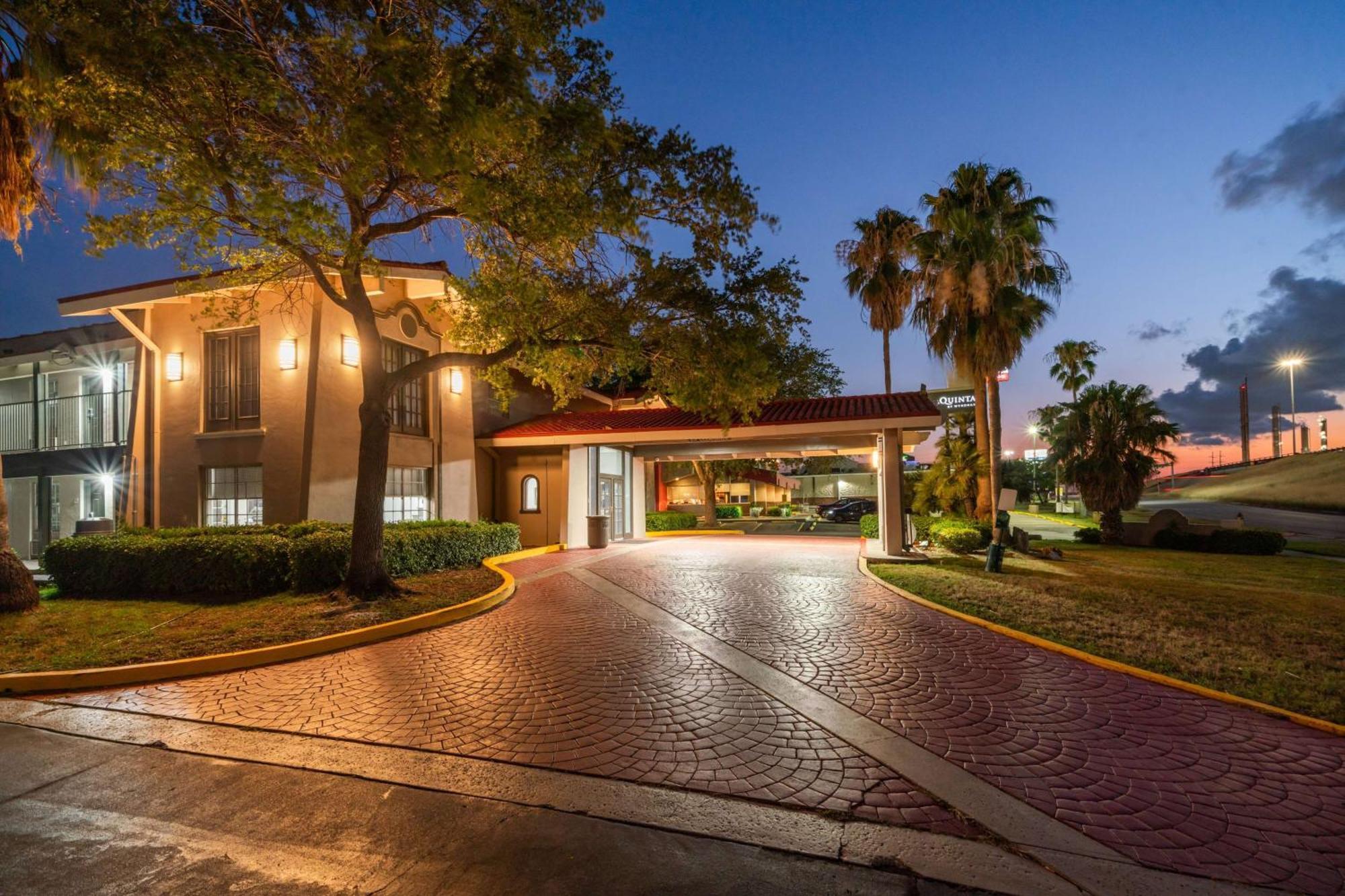 La Quinta Inn By Wyndham Corpus Christi North Exterior foto